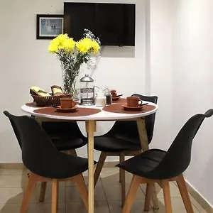 Apartamento Elegante Departamento En Pleno Centro, Mendoza